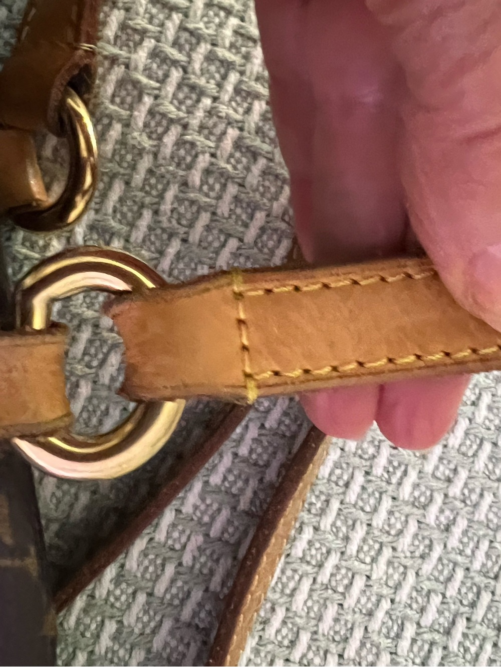 Louis Vuitton Large Brown Monogram Canvas Shoulder Bag with Tan Leather Trim - Picture 13 of 16